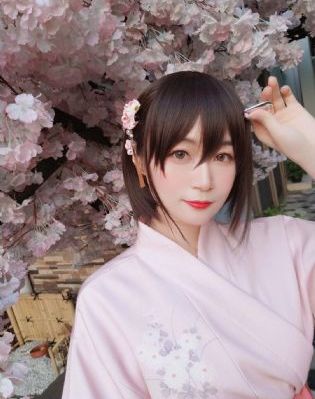 亚洲日韩制服综合中文_720免费观看最新