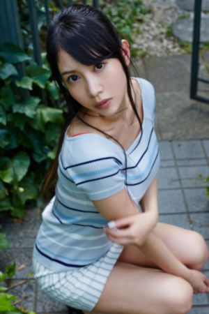 岳打开双腿开始配合交换_90集免费观看